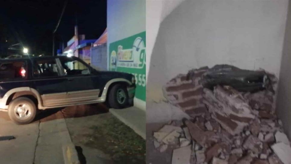 Vehículo se impacta contra una vivienda en Los Mochis Luz Noticias