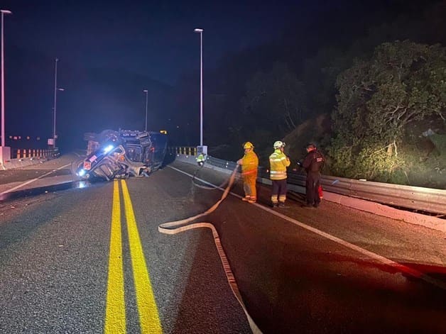 Cierran Autopista Mazatl N Durango Tras La Volcadura De Tr Iler Con