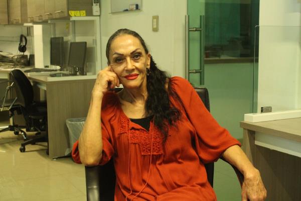La radio no sólo divierte, también enseña: Martha de Castro