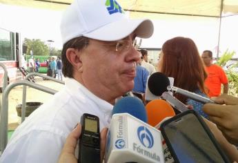 Se hará todo lo posible para que siameses sobrevivan: Echeverría