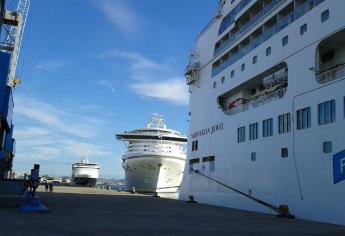 Espera Mazatlán más de 8 mil cruceristas en dos días