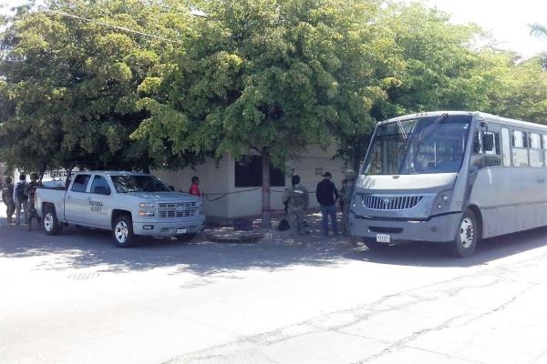 Revisan Marina y Seido casa de seguridad de El Chapo