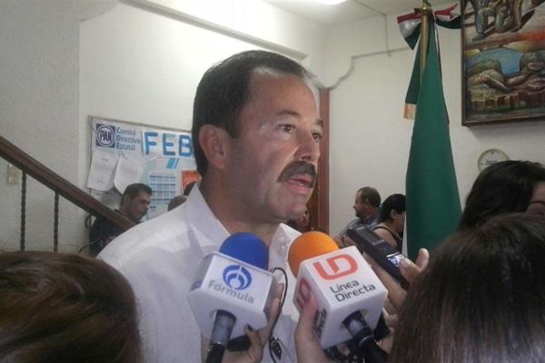 Debe PAN acreditar procedencia de documento filtrado: Rojo