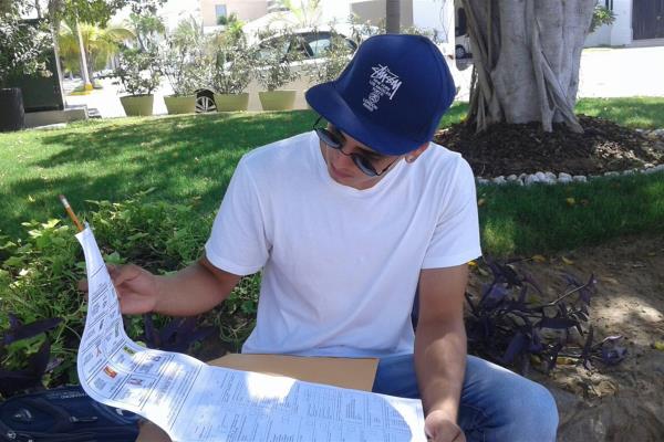 Encuesta y gana 800 pesos; votar no le interesa