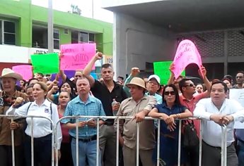 Candidatos y militantes del PAS protestan en Navolato