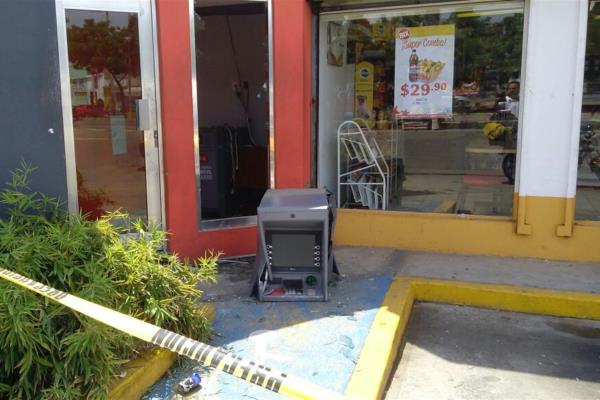 Investiga PGJE intento de robo de un cajero automático
