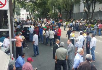 Amenazan productores con manifestación en el zócalo