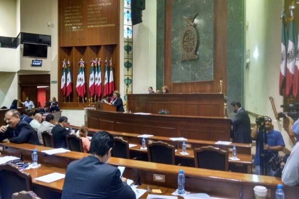 Político que se resista a desafuero quedará rezagado: Chuquiqui