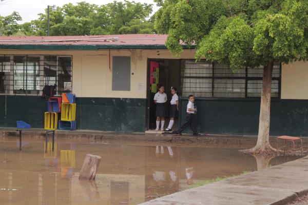 Ordena PC revisión exhaustiva de todas las escuelas de Ahome
