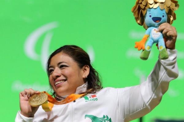 Amalia Pérez rompe récord mundial y obtiene oro