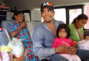 Regresan a Urique, Chihuahua niños tarahumaras