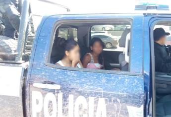 Policías auxilian a desplazados por la violencia en Badiraguato