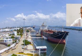 Sale Alfonso Gil Díaz de API Mazatlán