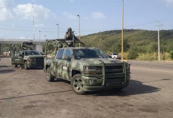 Militares realizan operativo en la zona de la emboscada