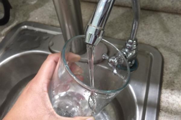 Falta cloración en agua para consumo humano en El Fuerte