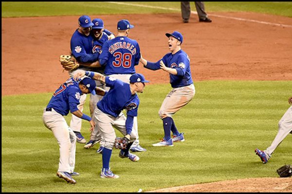 Cachorros acaban con la maldición y ganan Serie Mundial