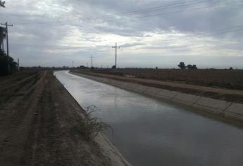 Acusa Conagua mala planeación de riego de módulos en el distrito 075