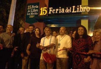 Inauguran la Feria del Libro de Los Mochis