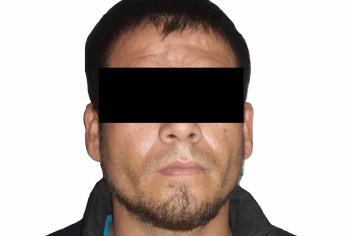 Aseguran un revólver a un pasajero de Uber
