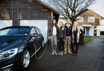 Inicia Volvo pruebas de conducción autónoma con familias reales