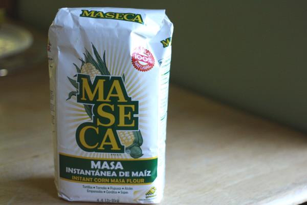 Maseca se compromete a mantener precio de la harina de maíz