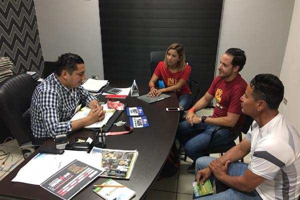 Mochitenses hacen historia en Iron Man de Texas