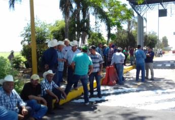 De nuevo, productores toman caseta de Costa Rica