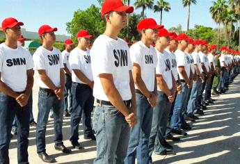Jóvenes del SMN y militares conmemoran la Batalla de Puebla