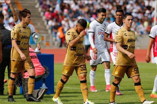 Lobos toma ventaja sobre Dorados en la final
