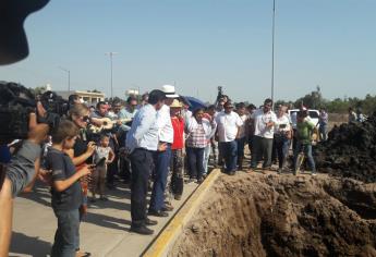 Gobernador inicia rehabilitación del dren San Joachín