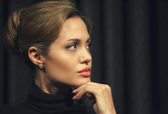 Angelina Jolie compra mansión en Los Ángeles por 24 mdd