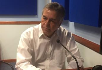 Mantienen en el IMSS a funcionario acusado de negligencia