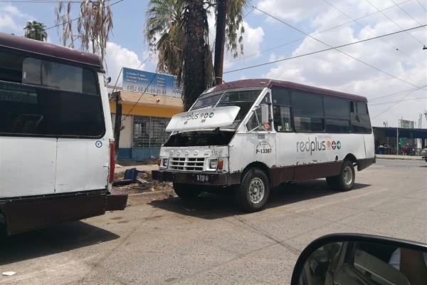 En reparación 50 camiones urbanos por estar en mal estado en Los Mochis