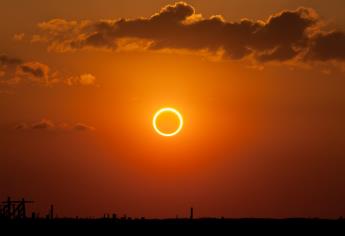 Ver eclipse sin equipo adecuado puede provocar ceguera