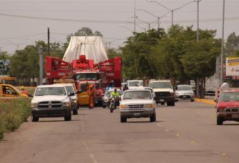 Trasladan generador de 300 t a planta de ciclo combinado de Choacahui