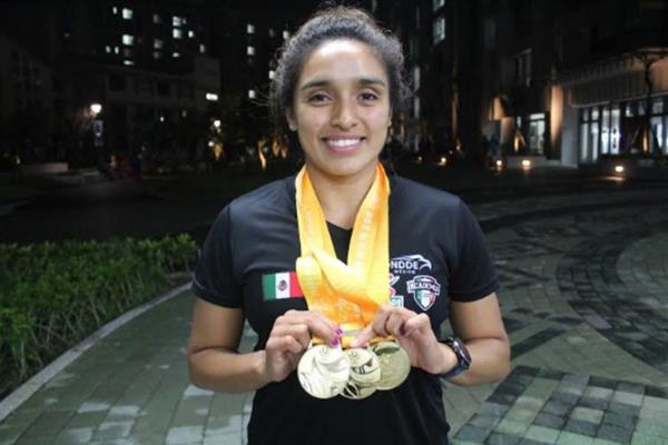 Con tres oros, Aratxa Chávez es la figura mexicana en Clavados