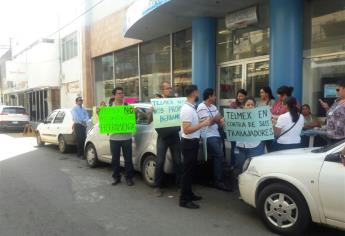 Paran labores sindicalizados de Telmex en Mazatlán