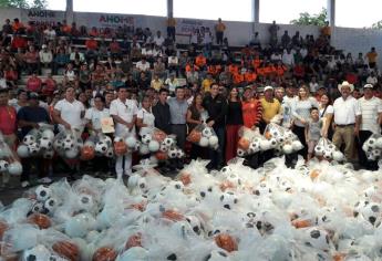 Alcalde toma protesta a los 110 comités deportivos rurales