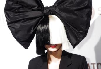 Sia canta Rainbow en banda sonora de My little pony: La película