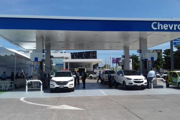 Chevron inaugura su primera gasolinera en Culiacán