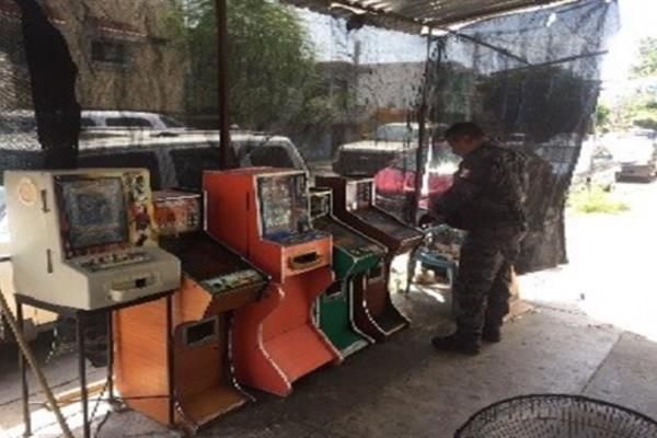 Decomisan 32 máquinas tragamonedas en Mazatlán