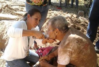 Buscaba un tesoro en Charay y le cae encima una pared de adobe