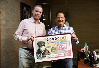 Presentan billete de la Lotería Nacional en honor a Pedro Infante