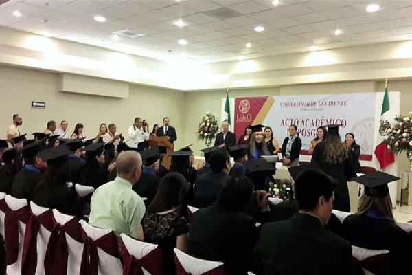 Se gradúan 50 estudiantes de posgrado de la UdeO