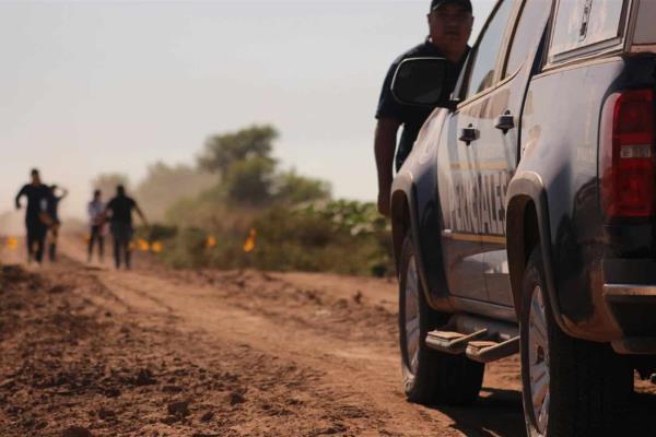 Refuerzan vigilancia en Urbi Villa del Rey tras hallazgo de cadáveres