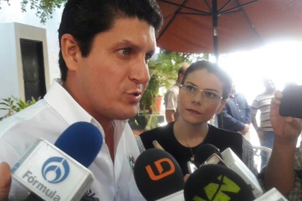 Priistas de Sinaloa apoyan con “toda firmeza” aspiraciones de Meade