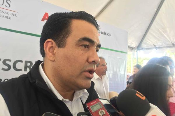 Cerca de 370 mil familias viven en asentamientos irregulares: INSUS