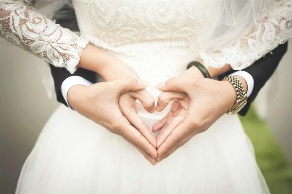 Los mexicanos se casan menos y se divorcian más