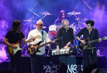 Diagnostican lipotimia a Sabo Romo de Caifanes