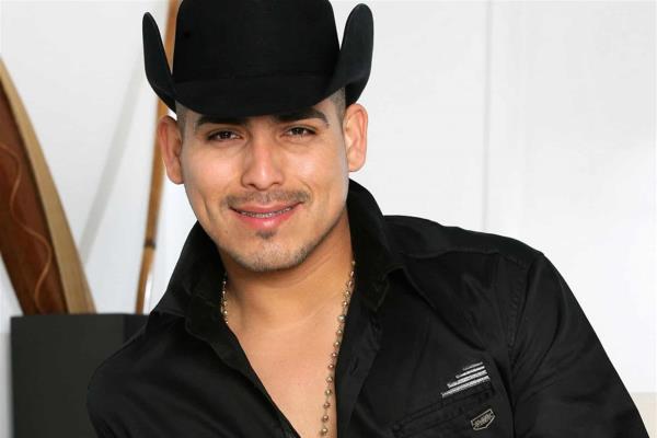 Espinoza Paz actuará en la telenovela “Hijas de la luna”